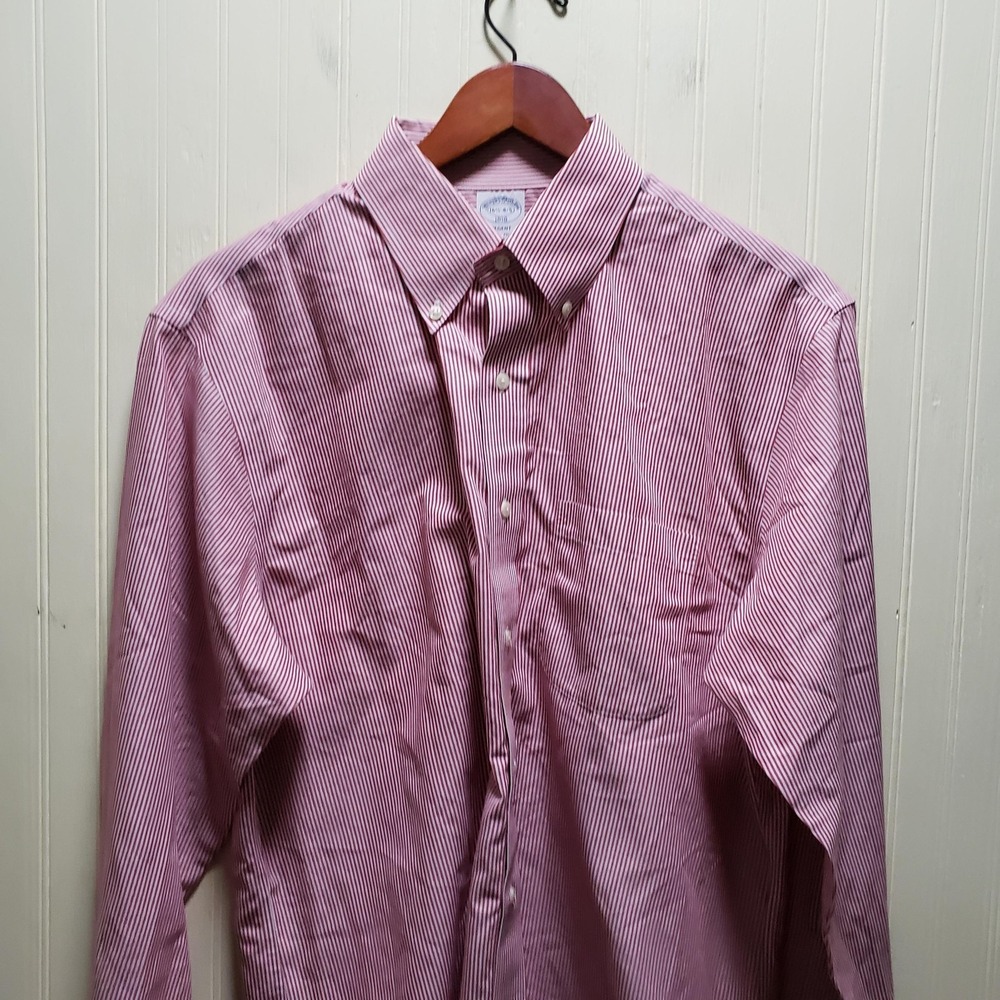 Brooks Brothers 1818 Shirt Mens 16.5 34/35 Red Stripe Regent Non‎ Iron Cotton